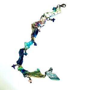 Artisan Crafted Paua Shell Chip Bracelet